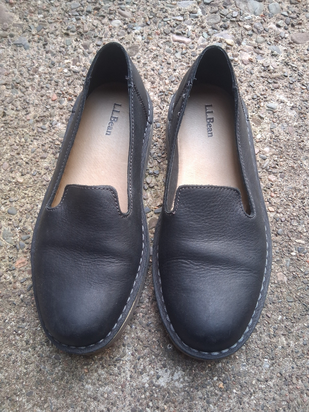 L.L. Bean Stonington Women's Black Leather Slip-On Loafers Size 7